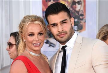 US-Popstar Britney Spears und Model Sam Asghari trennten sich nach einem Ehejahr.