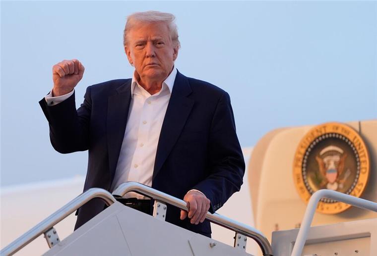 US-Präsident Trump will seine aggressive Zollpolitik auf die Filmbranche ausdehnen.