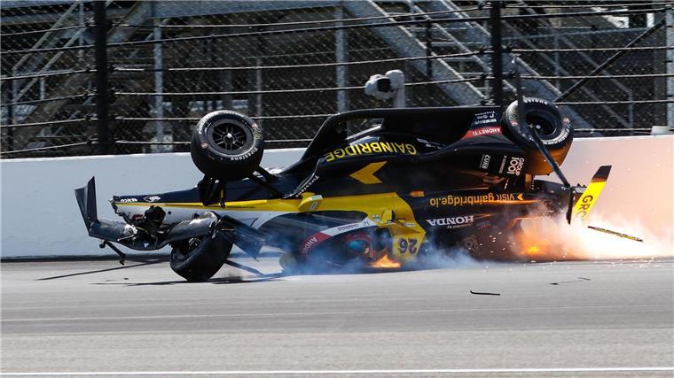 Schwere Unfälle bei Startplatzjagd für Indy 500 US-Rennfahrer Colton Herta hatte sich beim Qualifying für das legendäre Indy-500-Rennen mit seinem Wagen überschlagen.