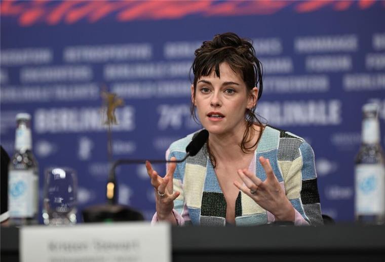 US-Schauspielerin Kristen Stewart stellte auf der Berlinale den Film „Love Lies Bleeding“ vor.