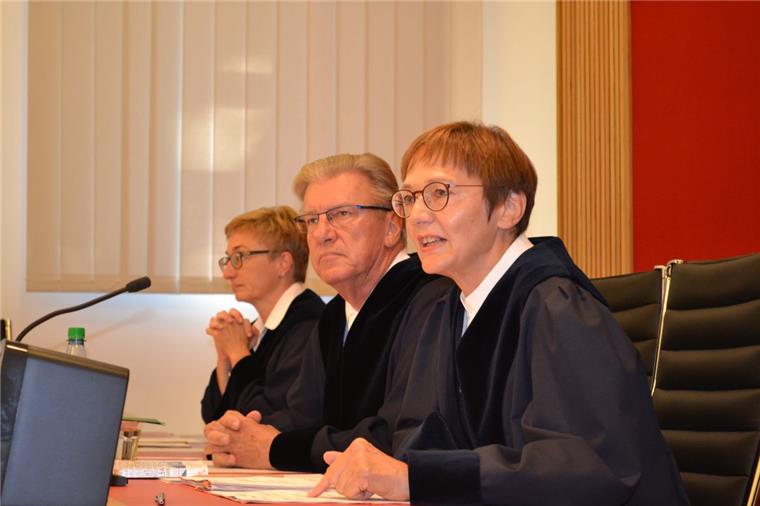 Unvereinbar: Uwe Lissau war 16 Jahre lang am Staatsgerichtshof. Jetzt hört er auf, weil seine Frau in die Landesregierung gewählt worden ist.