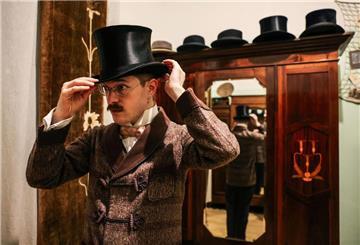 Valerio Bonanno trägt am liebsten Kleidung aus der Zeit um 1900.