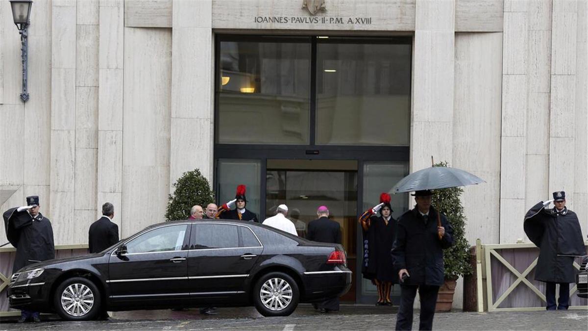 Warum Papst Franziskus nie im Apostolischen Palast wohnen wollte Vatikan-Gästehaus Santa Marta