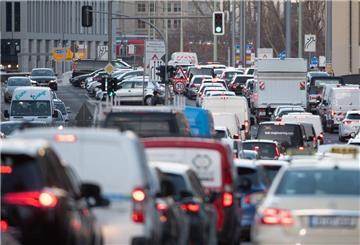 Verkehrslärm in Europa gefährdet Gesundheit, Umwelt und kostet Milliarden.