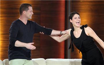 Verstehen sich gut: Die Schauspieler Jasmin Gerat und Til Schweiger.