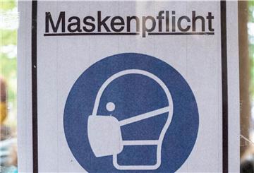 Verstöße gegen die Maskenpflicht sollen in Bremen künftig mit 150 Euro Bußgeld bestraft werden.