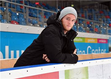 Verteidiger Chris Rumble ist nach seiner dritten Disziplinarstrafe für das Spiel gegen Ingolstadt gesperrt.