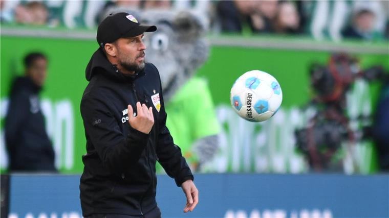 VfB-Trainer Sebastian Hoeneß stellt sich gegen Sparta auf eine knifflige Aufgabe ein.