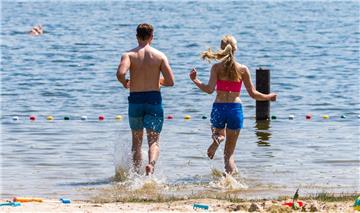 Viele der Badeplätze im Cuxland haben sogar Sandstrände.