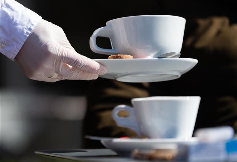 Corona-Krise setzt Arbeitsmarkt massiv zu: 800 Arbeitslose mehr Viele Gastronomiebetriebe mussten wegen der Corona-Krise Kurzarbeit anmelden.