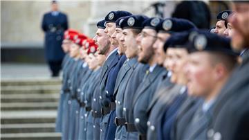 Viele Rekruten der Bundeswehr kommen aus Niedersachsen. (Archivbild)