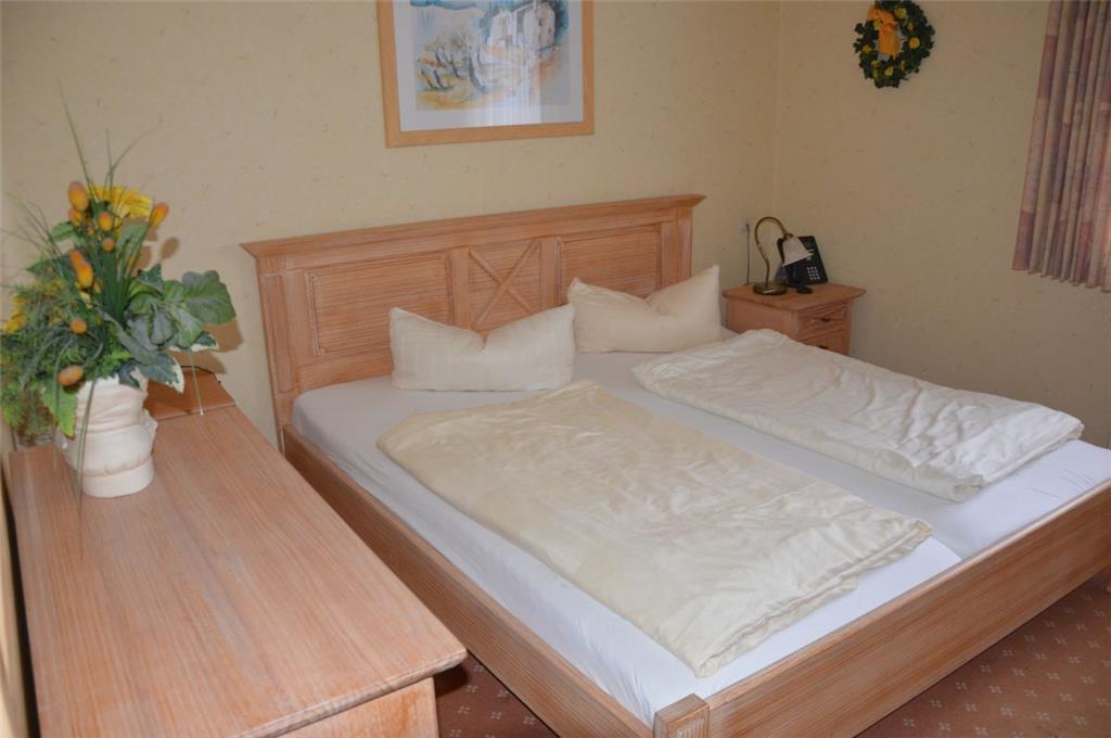 Viele Zimmer im Gästehaus wirken wie unberührt. Dabei hat auch hier seit zwei Jahren offiziell niemand mehr übernachtet.