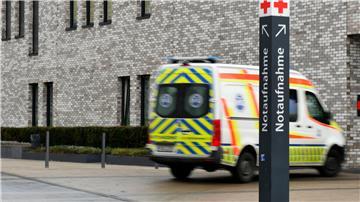 Vielen Kliniken stehe das Wasser bis zum Hals, sagt die Krankenhausgesellschaft. (Archivbild)