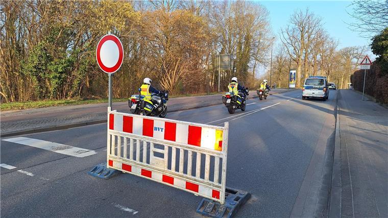 Vier Weltkriegsbomben in Bremen erfolgreich gesprengt Vier Weltkriegsbomben sind in Bremen erfolgreich gesprengt worden.