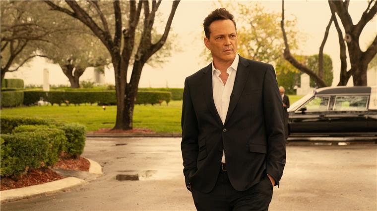 Vince Vaughn spielt den entlassenen Polizisten Andrew Yancy in „Carl Hiaasens Bad Monkey“.