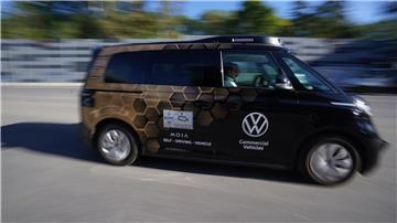 Volkswagen und Fahrdienstvermittler Uber arbeiten auf dem US-Markt zusammen. (Archivbild) 