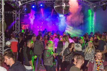 Volle Tanzflächen, Gute Laune: Die Beachparty in Steinfeld hat auch dieses mal nicht enttäuscht.
