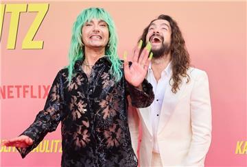 Die Brüder Bill (l) und Tom Kaulitz kommen zum Special Screening der 2. Staffel von „Kaulitz & Kaulitz".