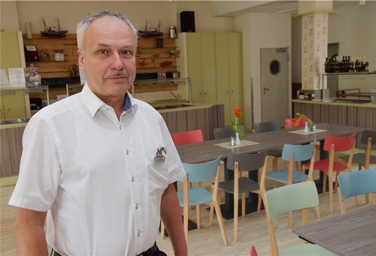 Reiseverbot trifft Urlaubsregion Butjadingen hart Von dem Reiseverbot ist auch das Awo-Sano-Ferienzentrum in Burhaversiel betroffen. Leiter Lutz Poppe rechnet mit einem wirtschaftlich äußerst schwierigem Jahr.