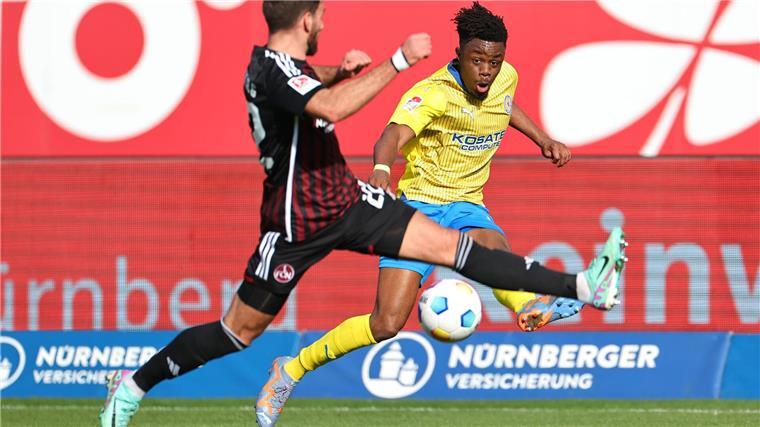 Braunschweig: Lucoqui geht, Tachie kommt Von Eintracht Braunschweig zu 1860 München: Abwehrspieler Anderson Lucoqui (r).