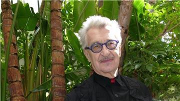 Von Los Angeles in die Uckermark: Wim Wenders gönnt sich nach dem Oscar-Stress eine Ruhepause.