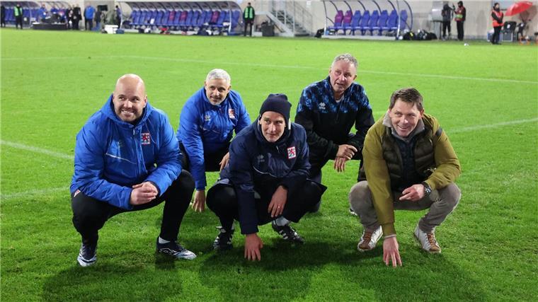 Von Luxemburg nach Mannheim: Der neue Trainer des SV Waldhof, Luc Holtz (r).