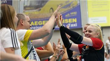 Von Schwerin in die USA: Anna Pogany.