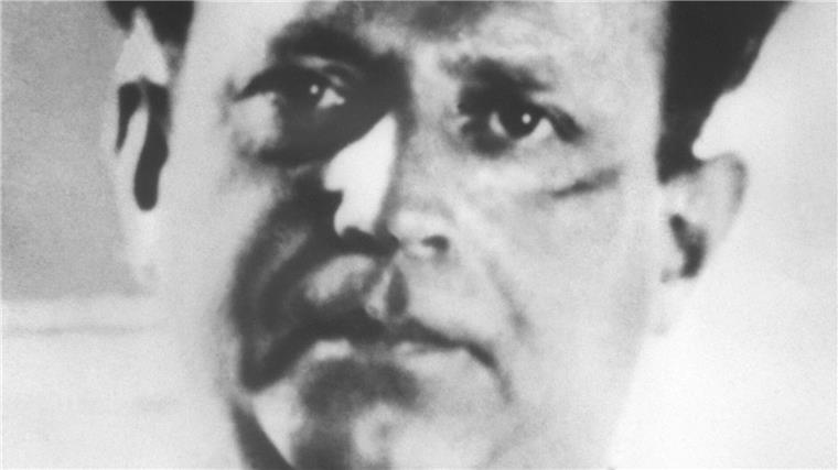 Schon 100 Jahre aktuell: Tucholskys „Zentrale“ Vor 100 Jahren veröffentlichte Kurt Tucholsky die Satire „Die Zentrale“ (Archivbild).