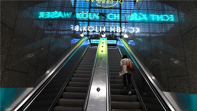 Vor 100 Jahren wurde in Köln die erste Rolltreppe Deutschlands eröffnet