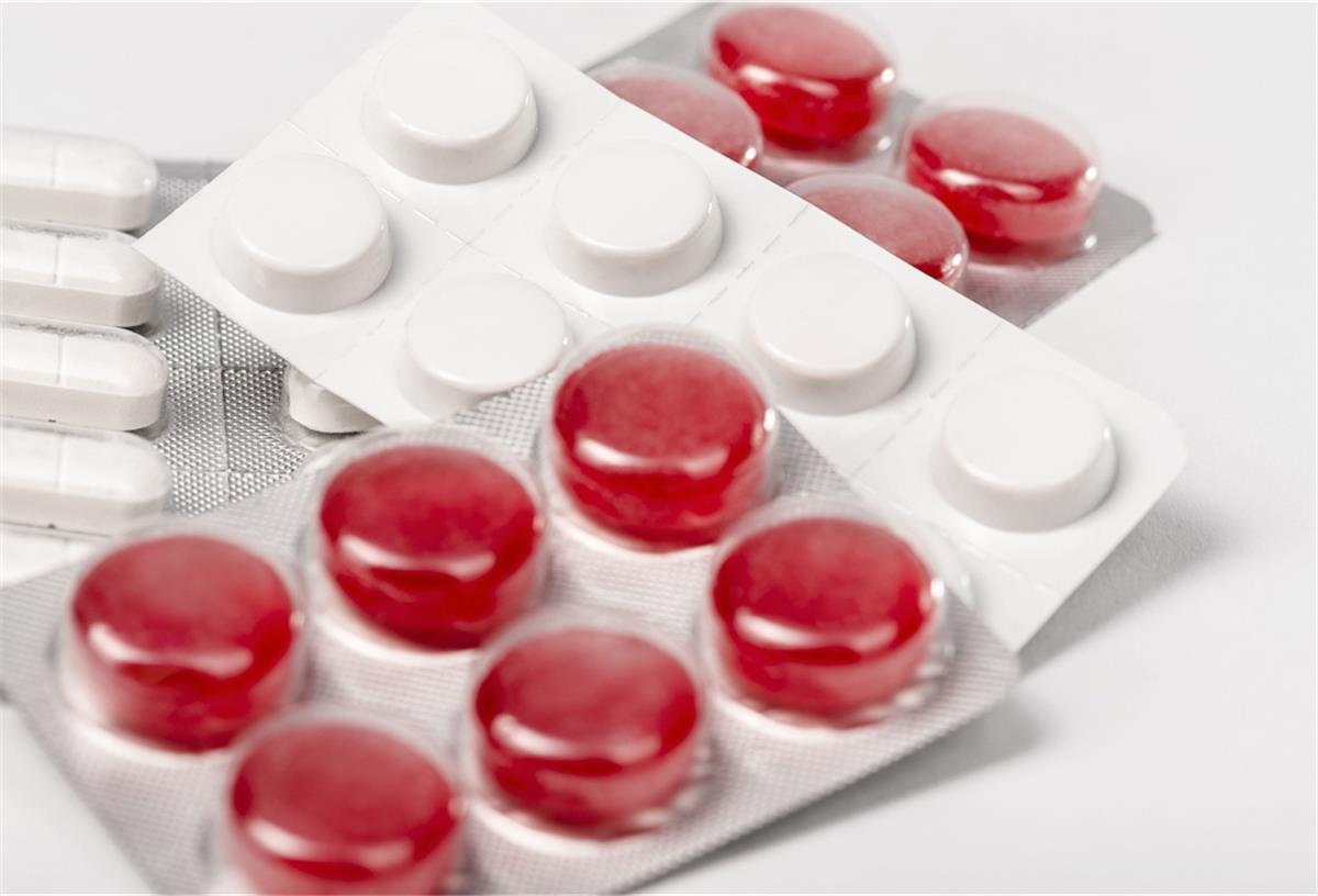 Vor allem Erkältungs-, Magen-Darm- und Schmerzmittel werden in Apotheken nachgefragt – mit jeweils vielen Millionen Arzneimitteln pro Jahr. Die Corona-Pandemie hat das verändert.