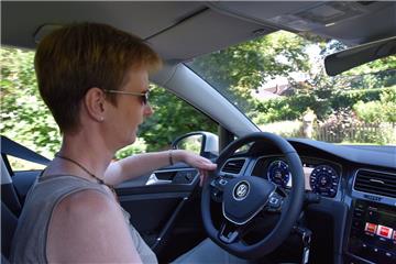 Vor allem viele kurze Strecken hat Elke Schnau mit dem Elektroauto zurückgelegt. Sie war erstaunt, wie leise der Golf auf den Straßen ist. „Eine ältere Damen hat das Auto gar nicht bemerkt.“