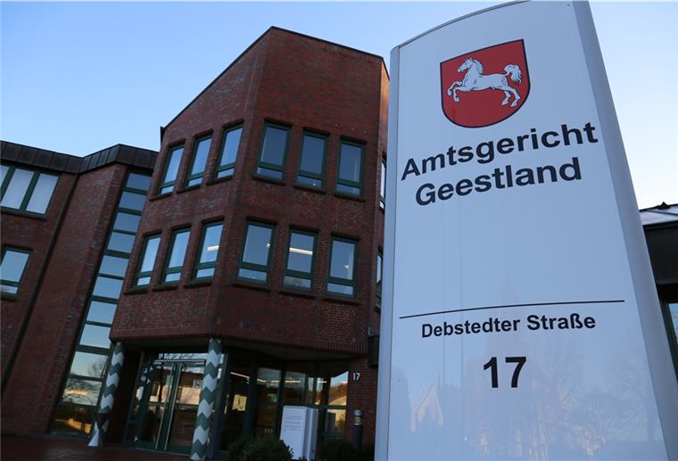 Vor dem Amtsgericht Geestland in Langen fand der Prozess gegen einen 23-jährigen Bremerhavener statt.