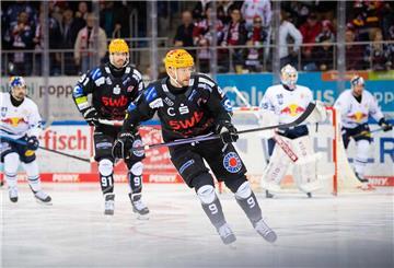 Vor einem Jahr war München noch der große Favorit. In diesem Jahr sind die Pinguins um Kapitän Jan Urbas jedoch mehr als ein ebenbürtiger Gegner.