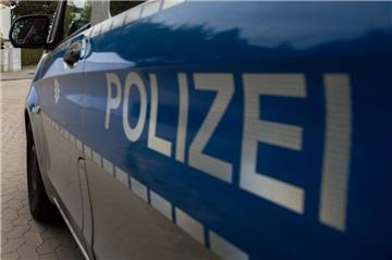Vor einer Schule in Bremerhaven soll ein Junge von einer Frau angesprochen worden sein.