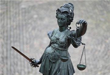 Vor Gericht hat ein Braker eine Vergewaltigung und einen Mord gestanden.