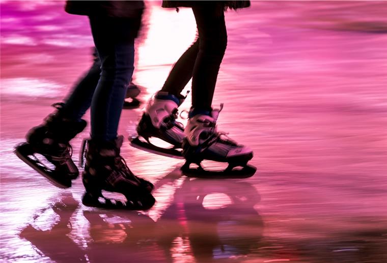 Start der Eislaufsaison wird verschoben Vorerst gibt es noch kein Schlittschuhlaufen in der Eisarena Bremerhaven.