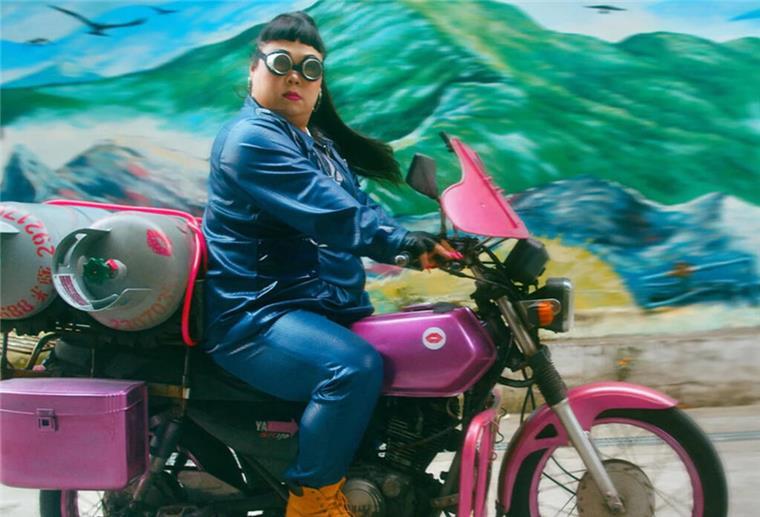 Lockere Umgebung, beste Unterhaltung: Queerfilm-Festival beginnt in Bremerhaven Kurzfilm Tank Fairy wird beim Queerfilm Festival in Bremerhaven gezeigt. Die Vorstellung ist im Deutschen Auswandererhaus am 01.11.