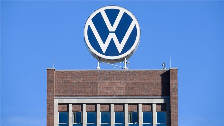 Nach gekapptem Gewinnziel: VW zieht Bilanz fürs Halbjahr VW in Wolfsburg: Zuletzt sorgten vor allem Konzertöchter wie Audi für schlechte Nachrichten.