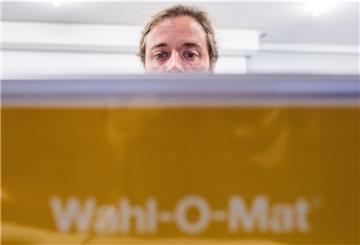 Wähler, die sich noch unsicher sind, welche Partei sie wählen sollen, können mit Hilfe des Wahl-O-Mats herausfinden, welche Parteien für sie in Frage kämen.