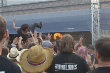 Während die Editors die große Bühne rocken, feiern die Rogers ihre Session. Foto...