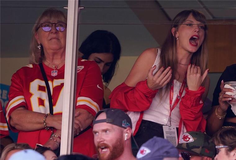 Während Kelce zu Konzerten kommt, verfolgt Swift NFL-Spiele im Stadion. (Archivfoto)