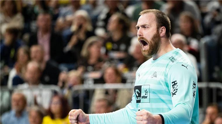 Weltklasse-Wolff führt Kiel zum Pokal-Triumph War mit 16 Paraden überragender Mann im Pokal-Finale: Kiels Torwart Andreas Wolff.