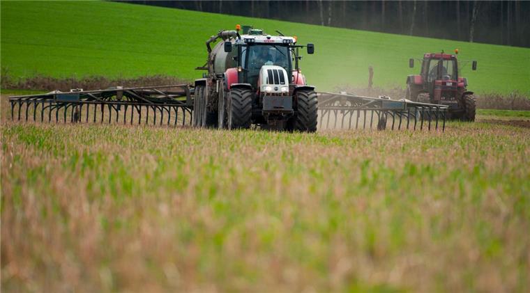 Grundwasser bleibt im Landkreis Rotenburg stark belastet Was die Pflanzen nicht aufnehmen, landet im Grundwasser. Beim Düngen ist daher das richtige Maß gefragt.