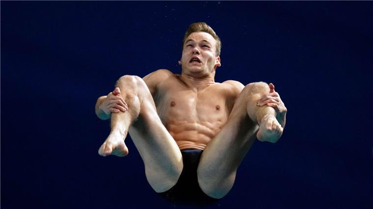Wasserspringer Wesemann im Olympia-Halbfinale Wasserspringer Wesemann hat das Olympia-Halbfinale erreicht.