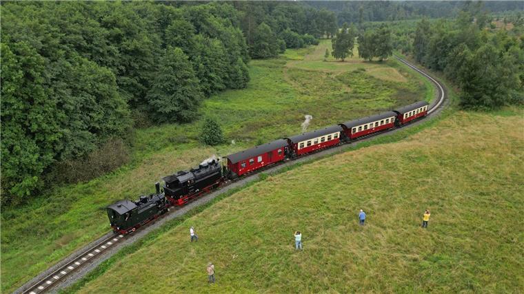 Keine Züge zwischen Alexisbad und Harzgerode Wegen akuten Sanierungsbedarfs fahren keine Züge der Selketalbahn mehr zwischen Alexisbad und Harzgerode. (Archivbild)