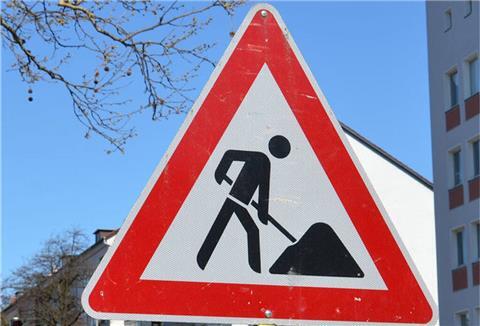 Wegen Arbeiten am Kanalnetz gibt es Brake wieder eine Straßensperrung.