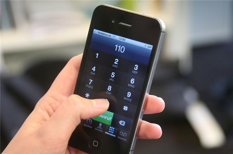 Polizei in Bremerhaven am Montag nur über 110 zu erreichen Wegen Arbeiten am Telefonnetz ist die Polizei in Bremerhaven am Montag nur über den Notruf zu erreichen.