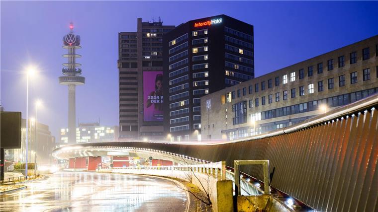 Wegen des desolaten Bauzustands wollte VWN den einstigen Fernsehturm 2025 abreißen. (Archivbild)