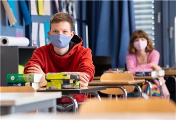Wegen einer externen Person, die die Kohorte besucht hat, müssen 100 Bremer Schüler*innen vorerst in Quarantäne.