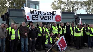 Wegen eines erneuten Warnstreiks stehen in der Region Hannover Busse von Regiobus still.